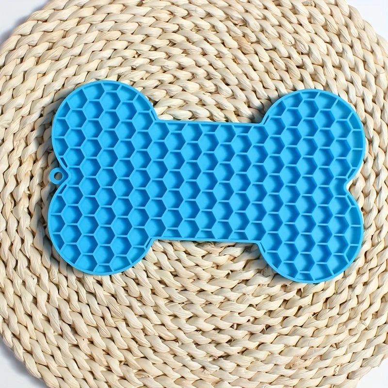 SLOW FEEDER EATING (reduce choking)-Silicone Licking Pad Pet Dog Lick Pad Bath Peanut Butter Licking Feeder Cats Lick Mat Feeding Dog Lick Mat